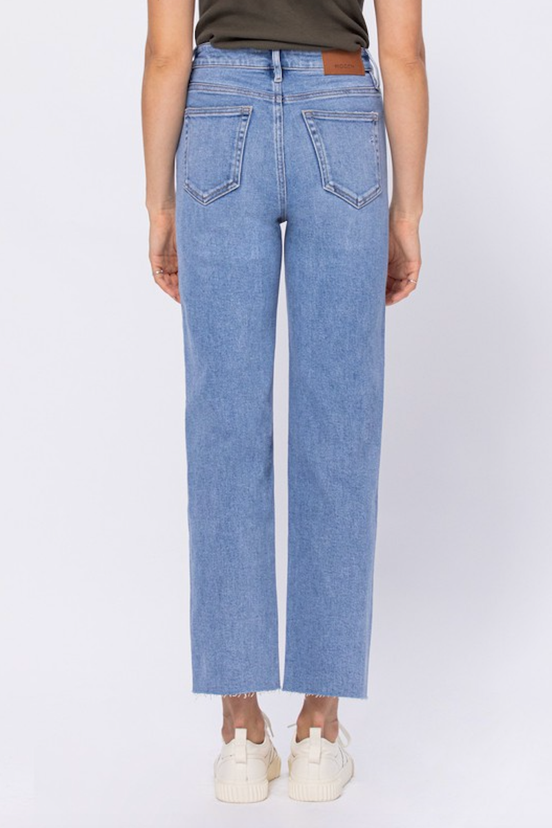 TRACEY HIGH RISE STRAIGHT Jeans