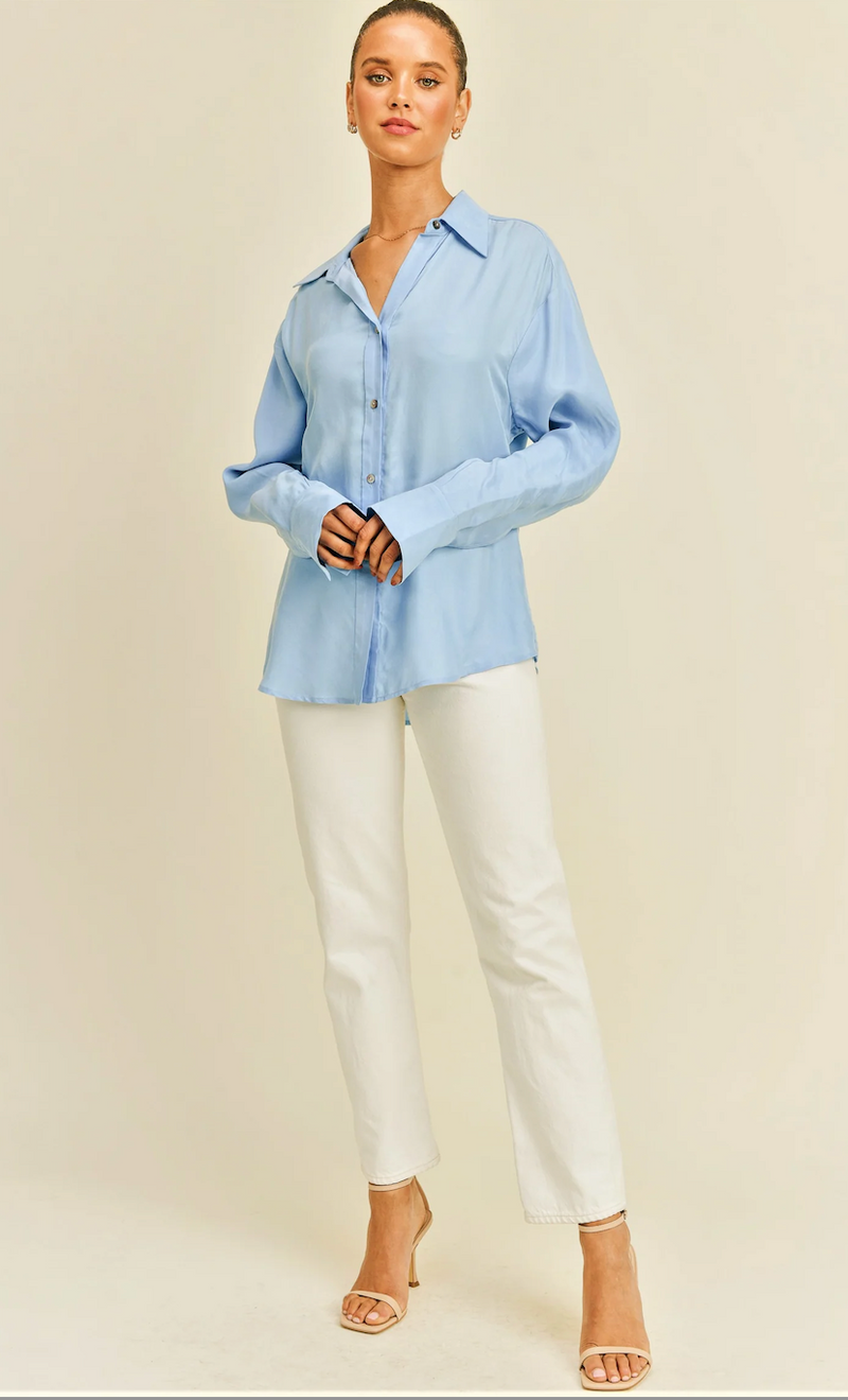 LT BLUE BUTTON DOWN BLOUSE