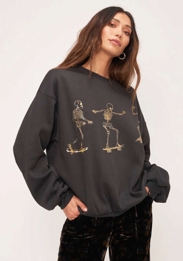 SKATEBOARD GRAPHIC SWEATSHIRT