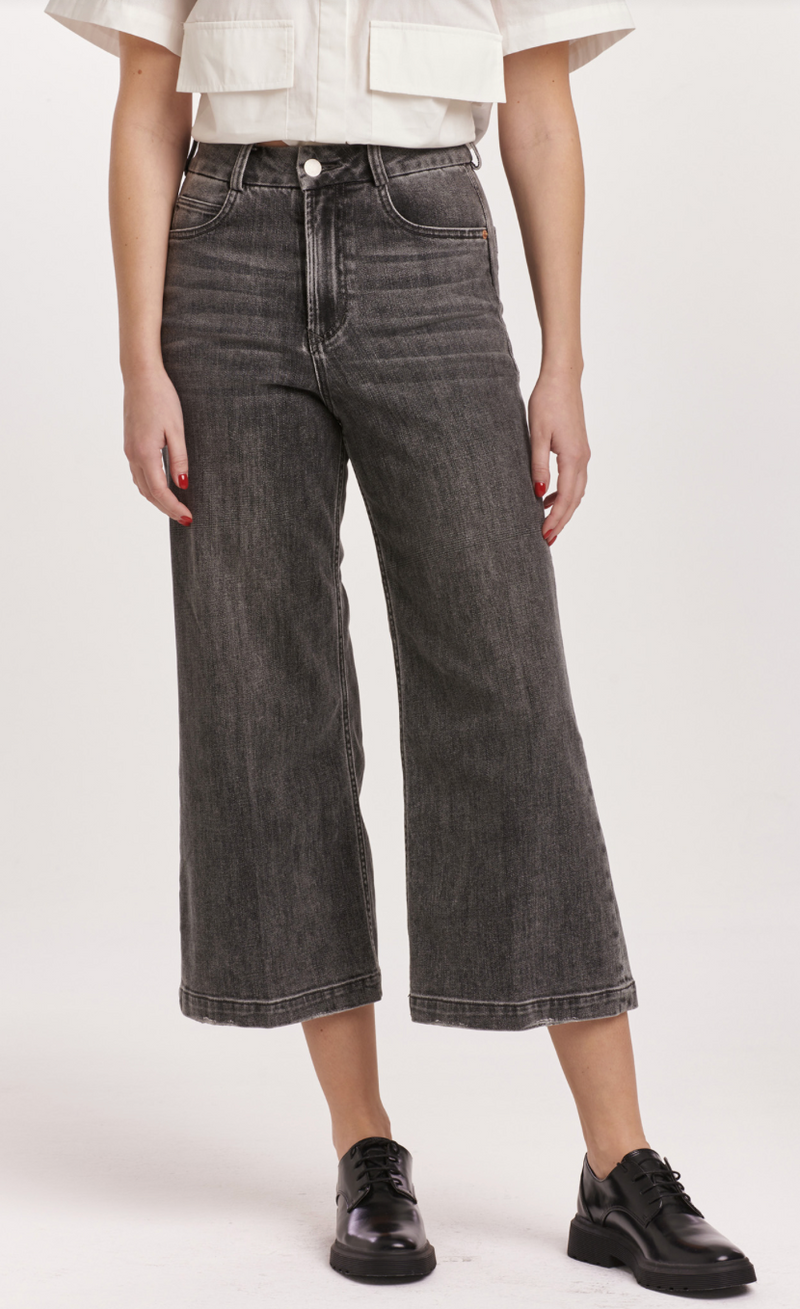 Audrey Super Hig Rise Cropped Wide Leg Jeans