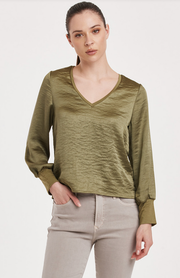 Aya V-Neck L/S Top