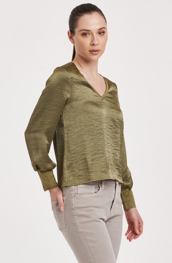 Aya V-Neck L/S Top