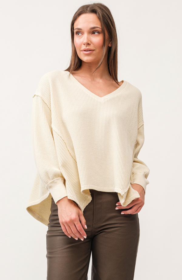 Mira V-Neck Oversized L/S Top