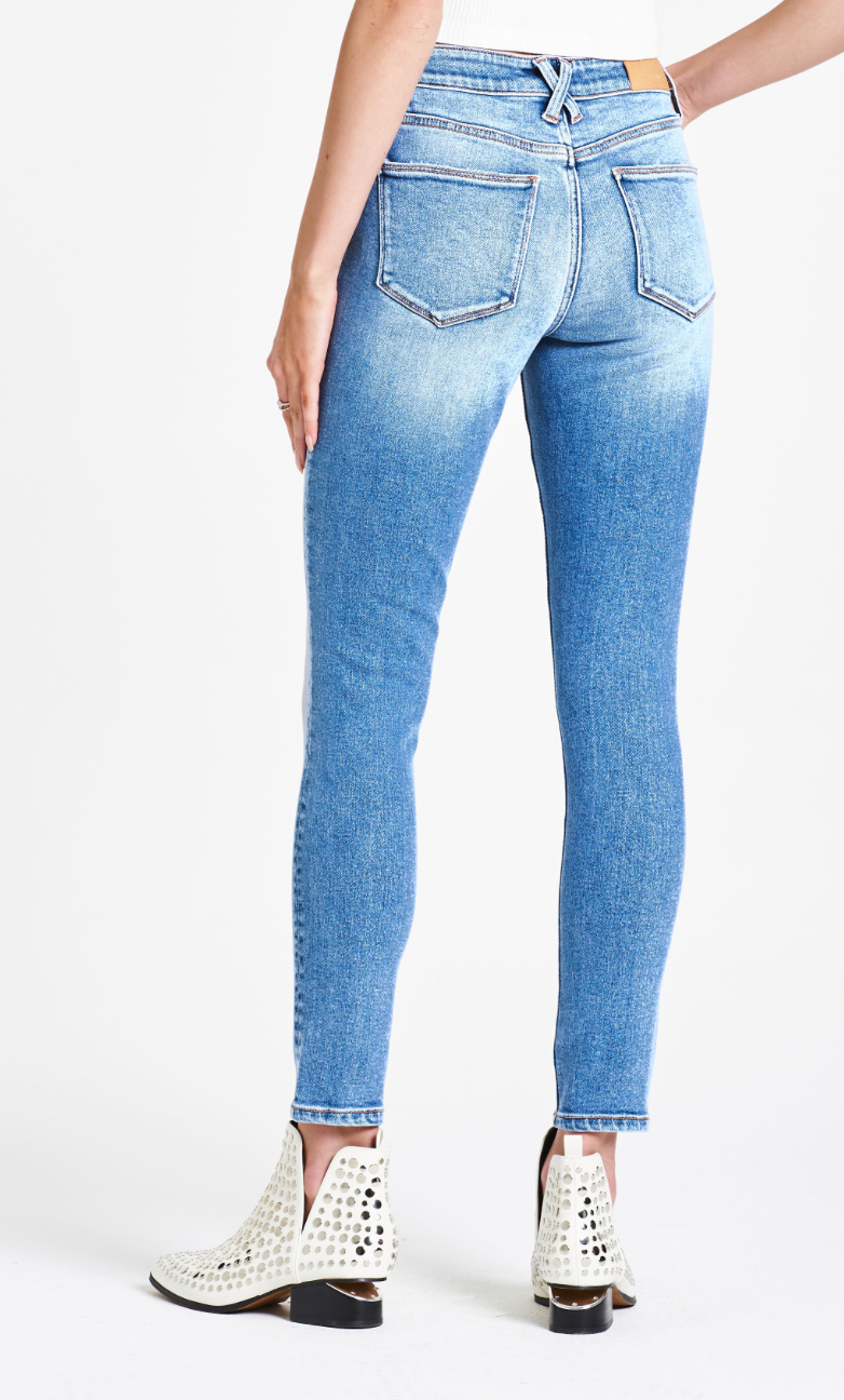 OLIVIA DENIM